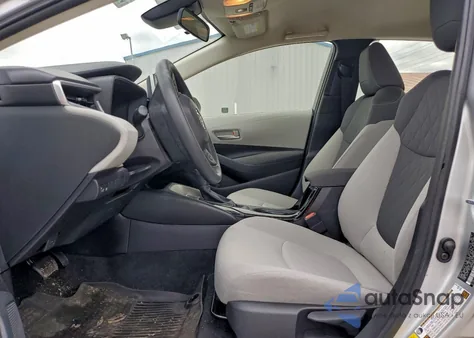 2020 Toyota Corolla Le z USA, uszkodzony, nr VIN JTDEPRAE5LJ071175